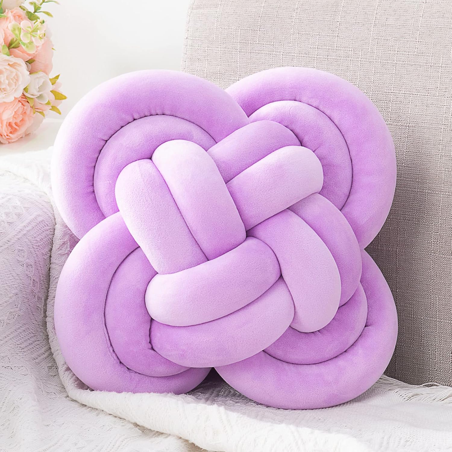 Knot Pillow, Decorative Throw Pillows with Soft Plush for Couch