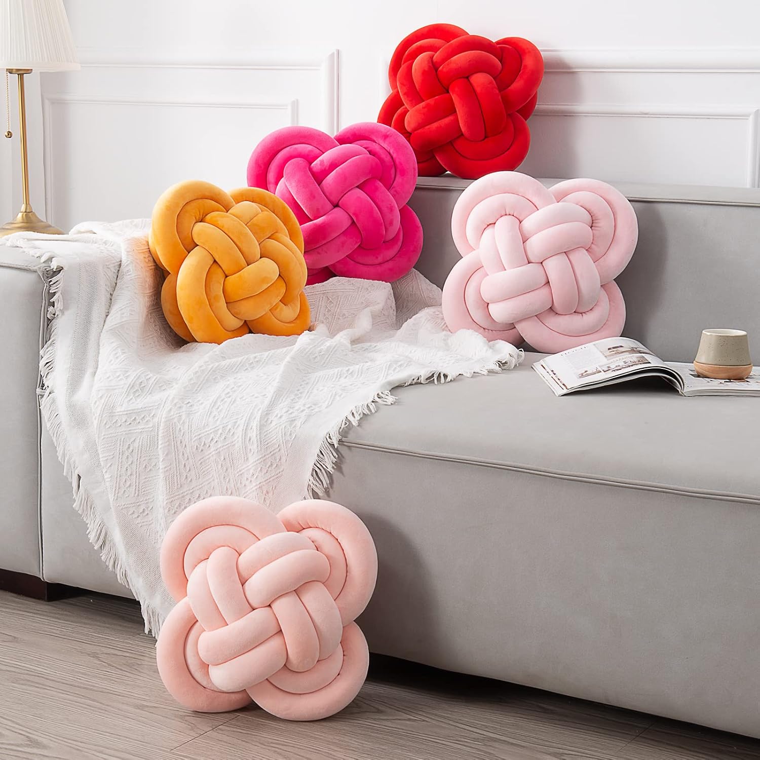 Knot Pillow, Decorative Throw Pillows with Soft Plush for Couch